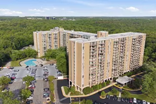 6100 Westchester Park Dr, College Park, MD 20740 - Photo 9