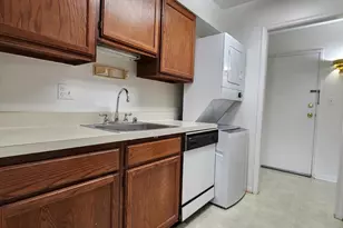 6982 Hanover Pkwy, Greenbelt, MD 20770 - Photo 11