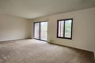 6982 Hanover Pkwy, Greenbelt, MD 20770 - Photo 5