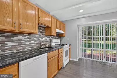 4105 Stratton Road, Temple Hills, MD 20748 - Photo 5