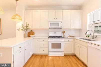 4548 Longfellow Street, Hyattsville, MD 20781 - Photo 15