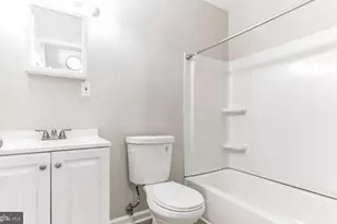 5544 Karen Elaine Dr, Hyattsville, MD 20784 - Photo 5