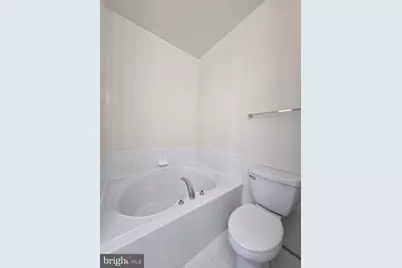 4238 Milledge Boulevard, Suitland, MD 20746 - Photo 17