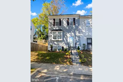 915 Newington Court, Capitol Heights, MD 20743 - Photo 13