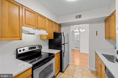 6932 Hanover Parkway #200, Greenbelt, MD 20770 - Photo 21