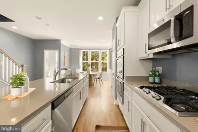 6504 47th Street, Riverdale, MD 20737 - Photo 5
