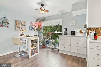 7700 Hanover Parkway #303, Greenbelt, MD 20770 - Photo 13
