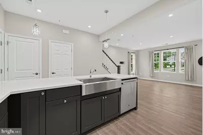 10501 Neil Armstrong Way, Lanham, MD 20706 - Photo 9