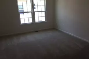 5346 N Center Dr, Greenbelt, MD 20770 - Photo 11