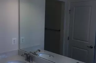 5346 N Center Dr, Greenbelt, MD 20770 - Photo 17