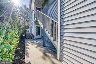 201 Golden Eye Ct, Chester, MD 21619 - Photo 5