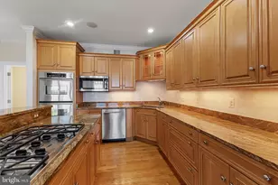346 Narrows Pointe Dr, Grasonville, MD 21638 - Photo 15