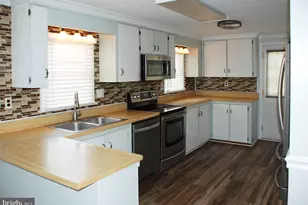 920 Cloverfields Dr, Stevensville, MD 21666 - Photo 3