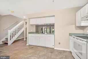 54 Queen Caroline Ct, Chester, MD 21619 - Photo 9