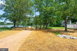 118 N Lake Dr, Stevensville, MD 21666 - Photo 11