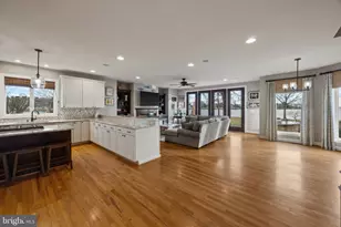 137 Tanner's Point Dr, Stevensville, MD 21666 - Photo 15