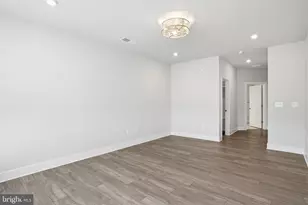 111 Marshgrass Way, Chester, MD 21619 - Photo 17