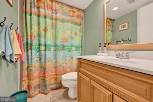 27 Queen Mary Ct, Chester, MD 21619 - Photo 17