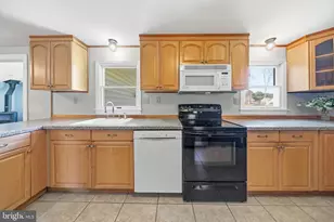 220 Pennick Dr, Stevensville, MD 21666 - Photo 9