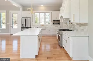 307 Columbia Ln, Stevensville, MD 21666 - Photo 5