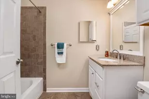 2008 Bridgepointe Dr, Chester, MD 21619 - Photo 21