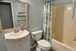 8013 Bridgepointe Dr, Chester, MD 21619 - Photo 9