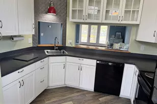 8013 Bridgepointe Dr, Chester, MD 21619 - Photo 5