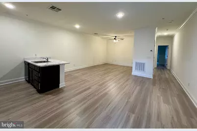 1812 Main Street #202, Chester, MD 21619 - Photo 1