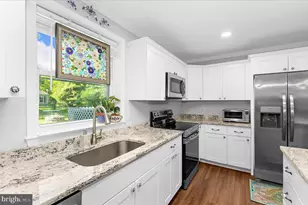1906 Stevens Dr, Chester, MD 21619 - Photo 9