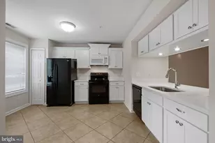 54 Queen Caroline Ct, Chester, MD 21619 - Photo 7