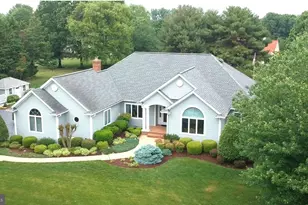 2812 Harvest Ct, Chester, MD 21619 - Photo 3