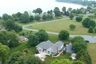 2812 Harvest Ct, Chester, MD 21619 - Photo 9