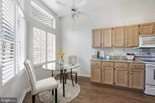 6010 Bridgepointe Dr, Chester, MD 21619 - Photo 9