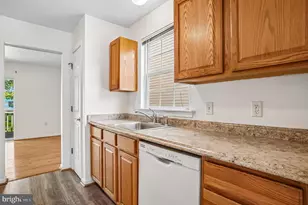1025 Dundee Ct, Chester, MD 21619 - Photo 7