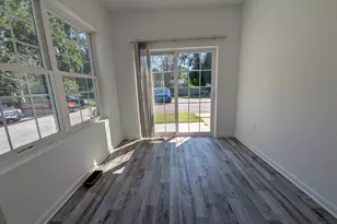 310 Del Rhodes Ave, Queenstown, MD 21658 - Photo 21