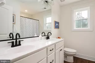 306 Windsor Ave, Centreville, MD 21617 - Photo 23