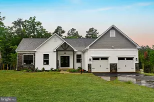 19103 Windsor, Drayden, MD 20630 - Photo 1