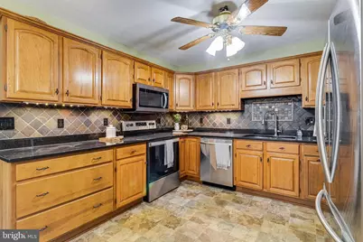 23015 Wedgewood Lane, California, MD 20619 - Photo 3