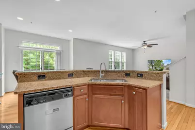 43998 Swift Fox Drive, California, MD 20619 - Photo 7