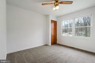 37372 E Spicer Dr, Mechanicsville, MD 20659 - Photo 9