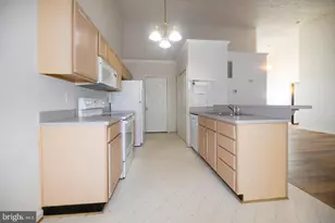 22226 Valleyview Dr, Great Mills, MD 20634 - Photo 5