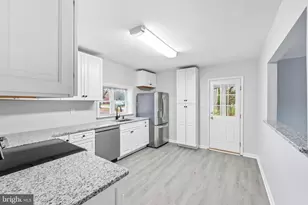 40395 Duke Rd, Mechanicsville, MD 20659 - Photo 1