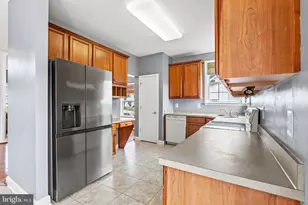 41635 Ferber Ct, Leonardtown, MD 20650 - Photo 7