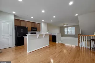 43526 Marguerite Way, California, MD 20619 - Photo 5