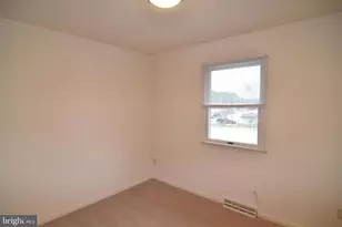 22093 Spring Valley Dr, Lexington Park, MD 20653 - Photo 11