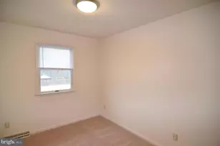 22093 Spring Valley Dr, Lexington Park, MD 20653 - Photo 9