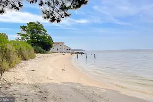 19137 Lake Dr, Leonardtown, MD 20650 - Photo 47