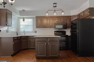 21738 Pinehurst Ct, Leonardtown, MD 20650 - Photo 11