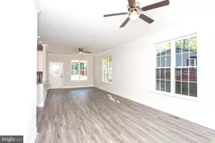 29057 Ann Cir, Mechanicsville, MD 20659 - Photo 9