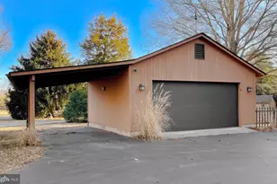 22164 Miller Ct, Leonardtown, MD 20650 - Photo 7